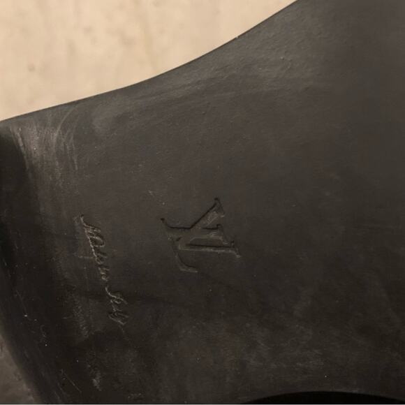 Louis Vuitton Wonderland Flat Ranger Boot Fall 2025 Autumn Vibes - Picture 12 of 15